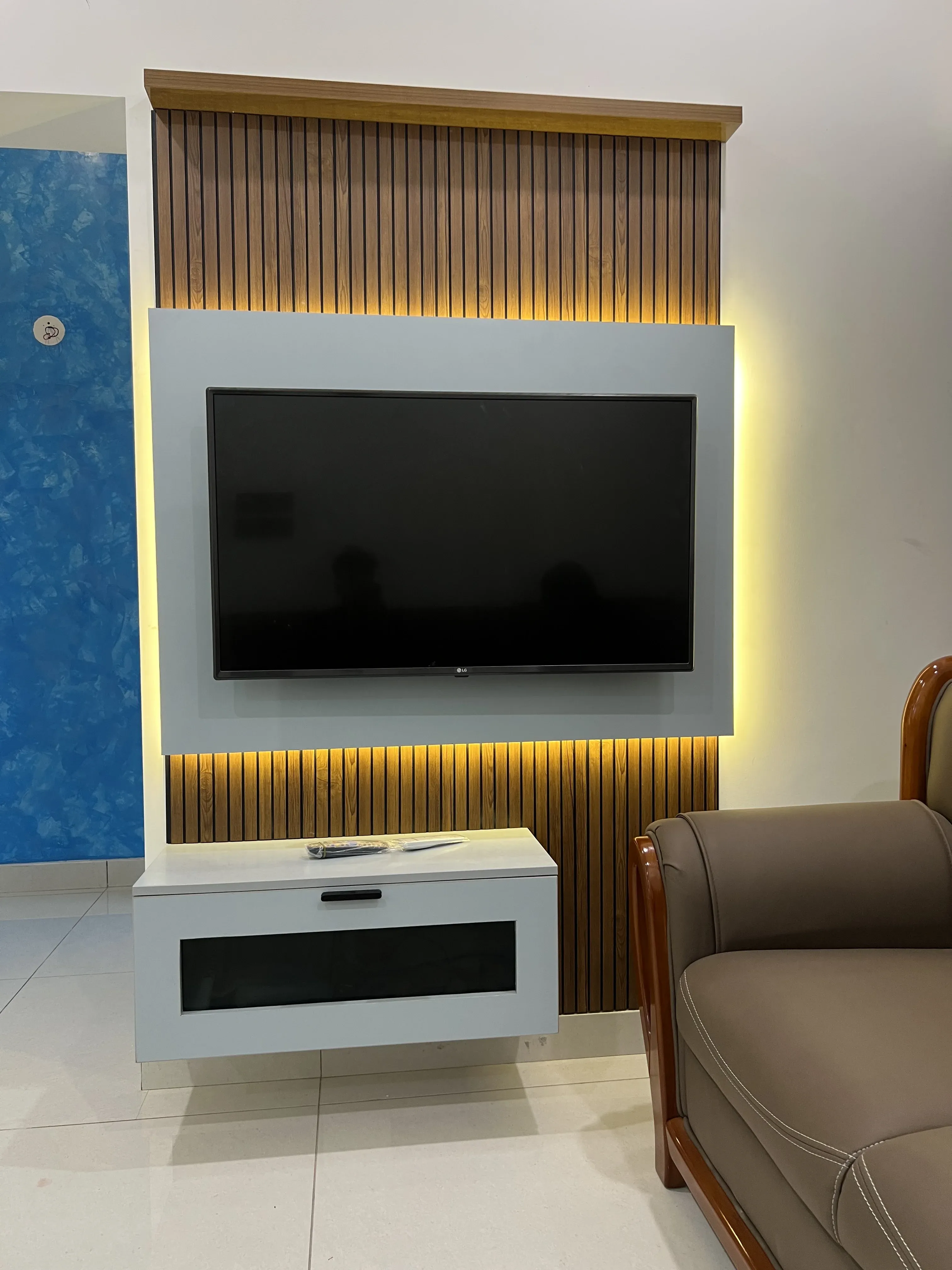 Modular Kitchen, TV Unit & Partition